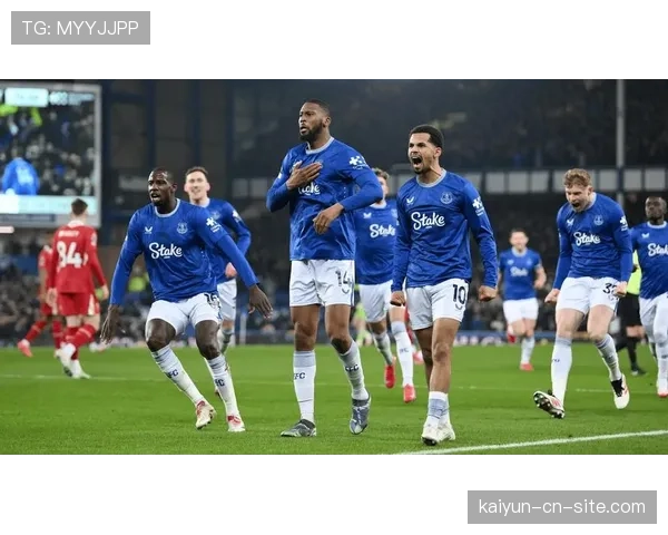 战术博弈点胜个人发挥 切尔西与曼城天王山之战平分秋色